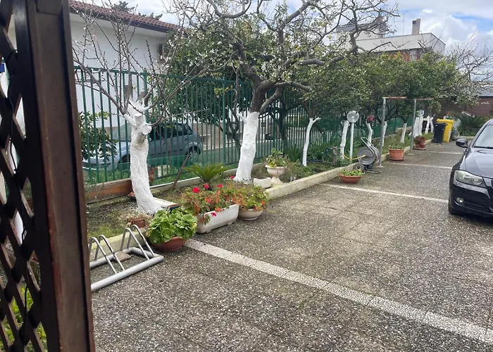 Lorenzo Guest house 3*